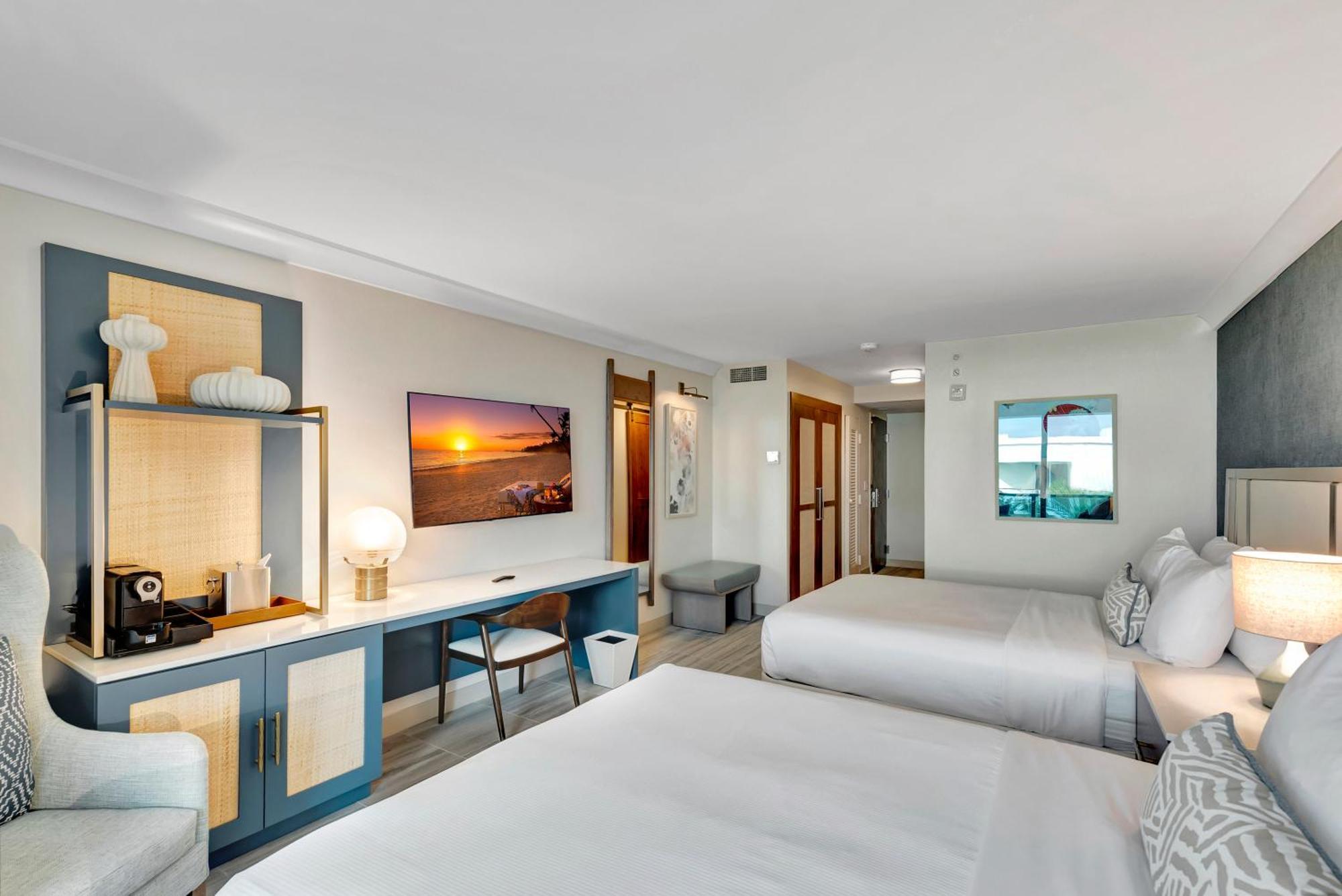 Tideline Palm Beach Ocean Resort And Spa Eksteriør bilde