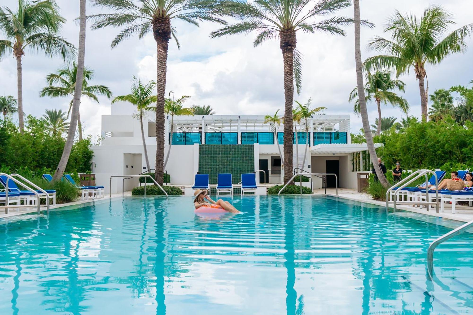 Tideline Palm Beach Ocean Resort And Spa Eksteriør bilde